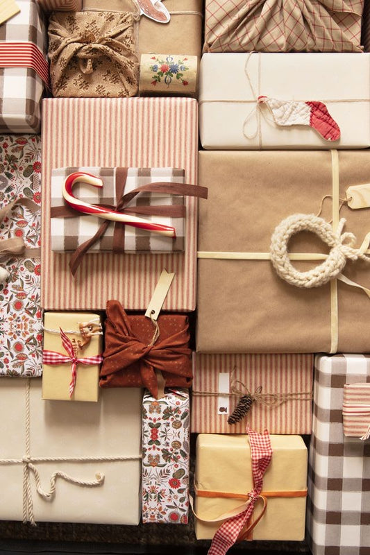 Gifts That Give More: Thoughtful Presents at Unbelievable Prices