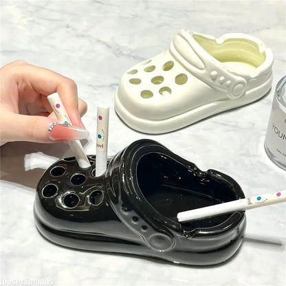 Creative Croc-Shaped Ashtray for Office, Home