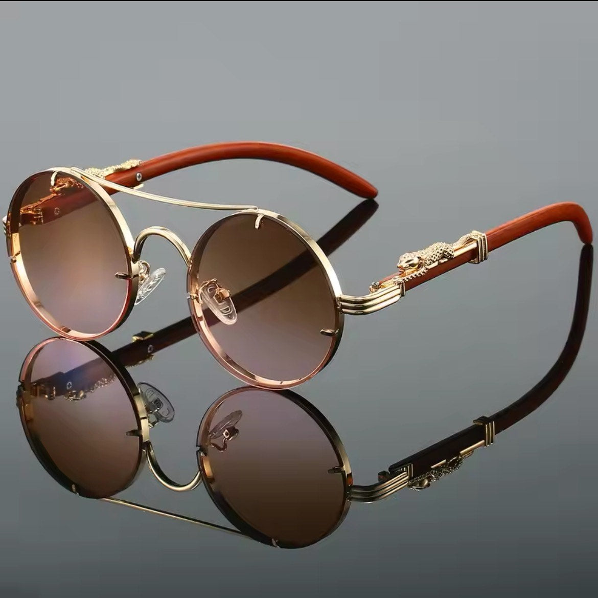 Panther Royale Vintage Round Sunglasses with Rich Wood-Tone Accents