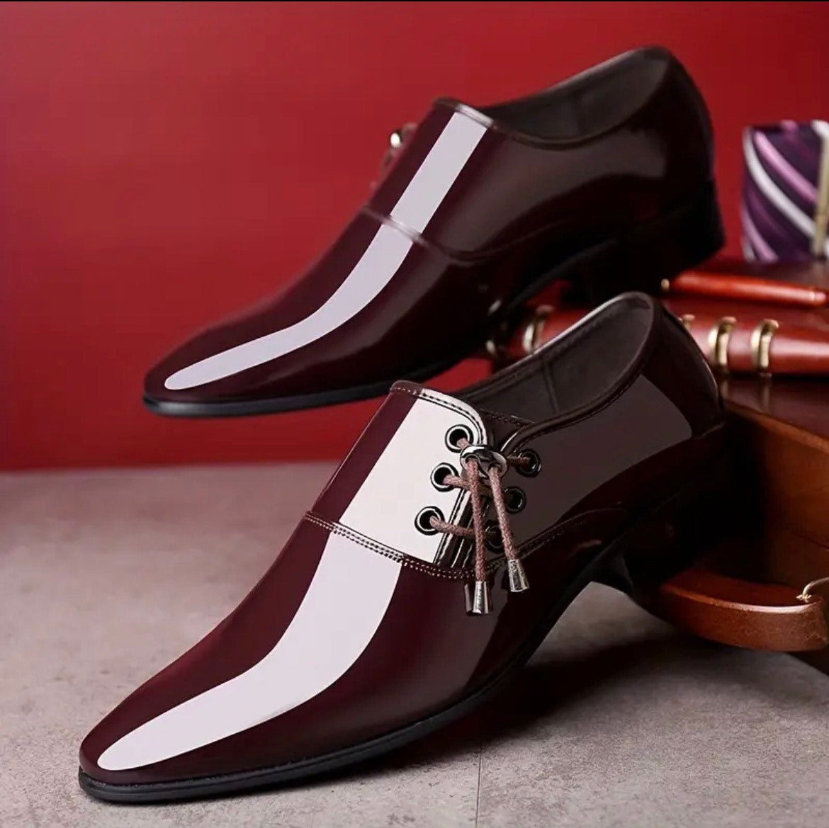 New Men’s Pointed Toe Patent Leather Dress Shoes