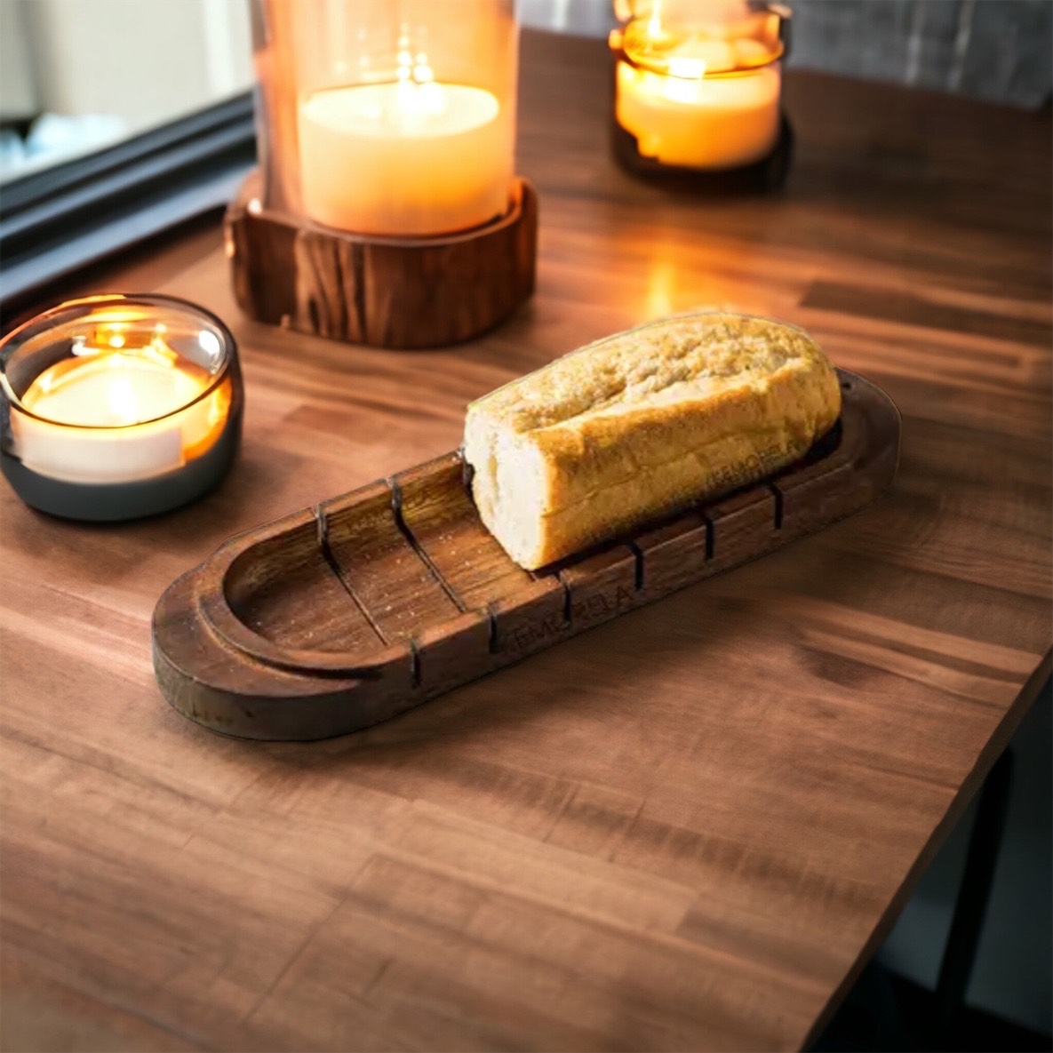 Wooden Bread Cutting Board: Vintage Elegance for Perfect Slices